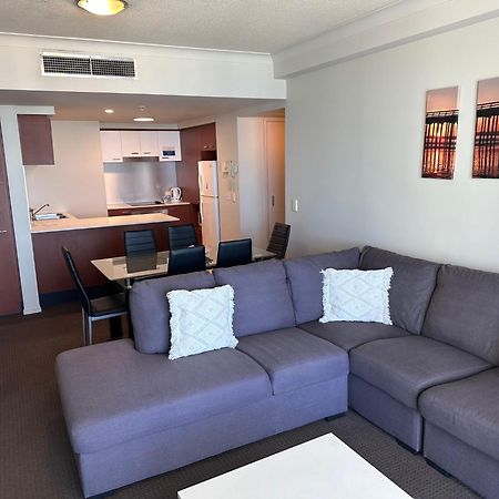 Deluxe Chevron Renaissance Apartamento Gold Coast Exterior foto