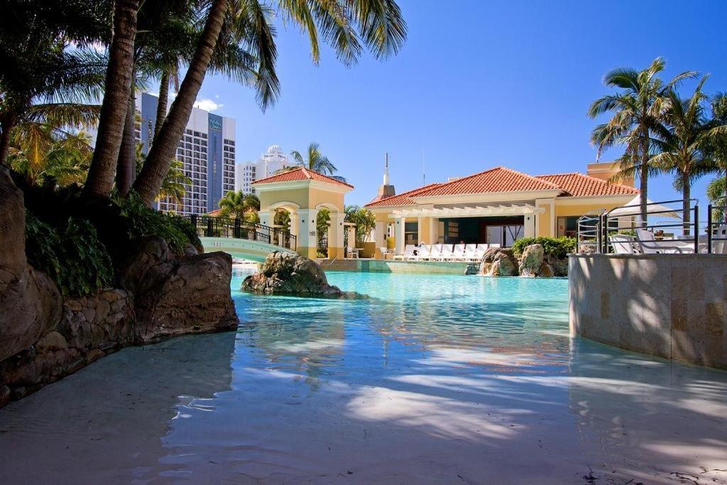 Deluxe Chevron Renaissance Apartamento Gold Coast Exterior foto