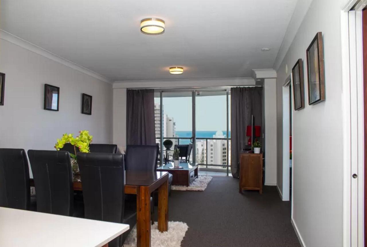 Deluxe Chevron Renaissance Apartamento Gold Coast Exterior foto