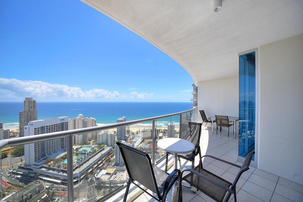 Deluxe Chevron Renaissance Apartamento Gold Coast Exterior foto